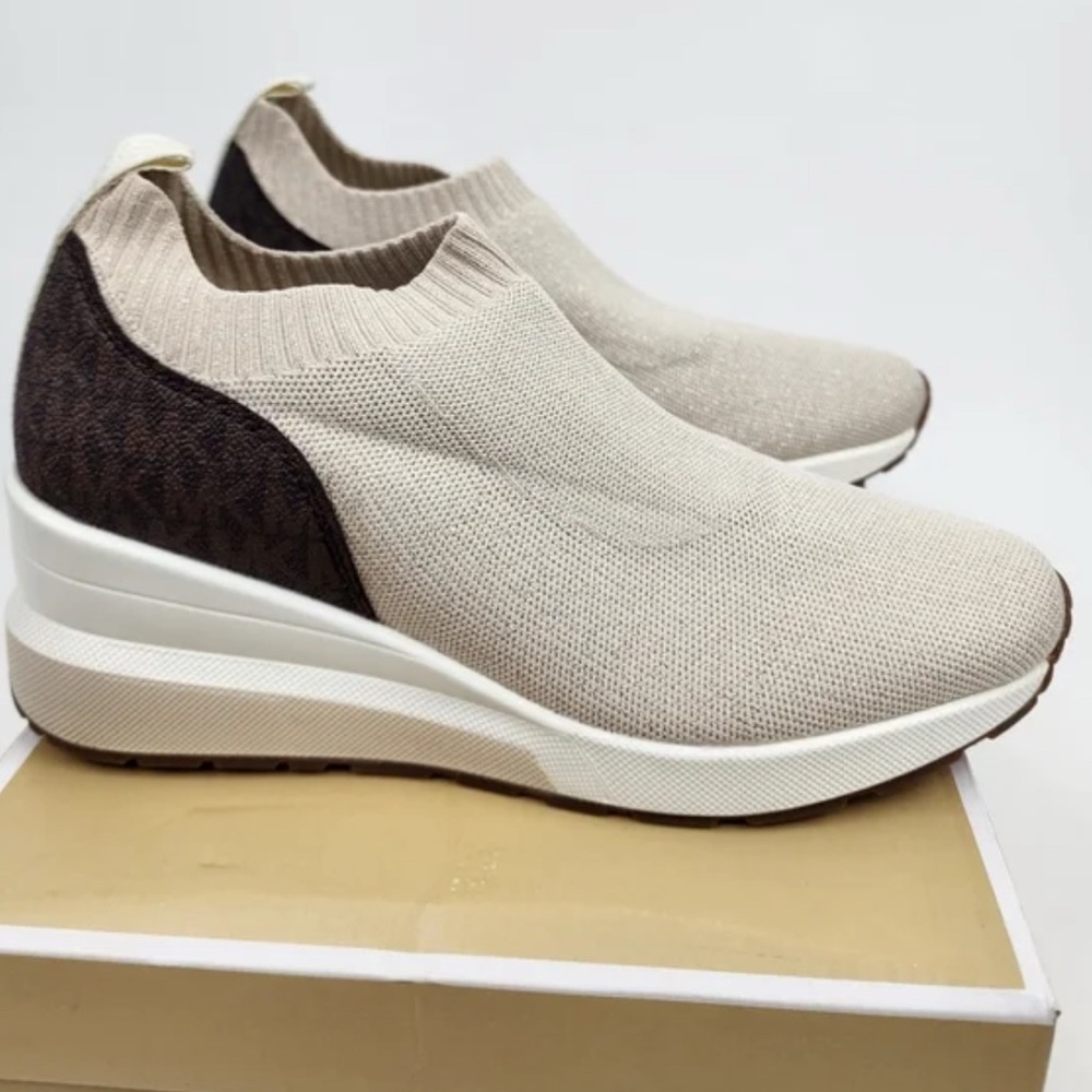 Michael Kors Cream and Brown Slip-On Sneakers with Textured Fabric
